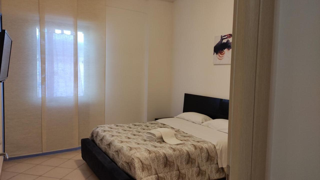 Lorenzo House Apartment Battipaglia